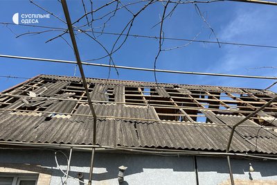 "Уламки впали на наші городи й горіли": наслідки атаки РФ на Ізмаїльський район "Уламки впали на наші городи й горіли": наслідки атаки РФ на Ізмаїльський район
