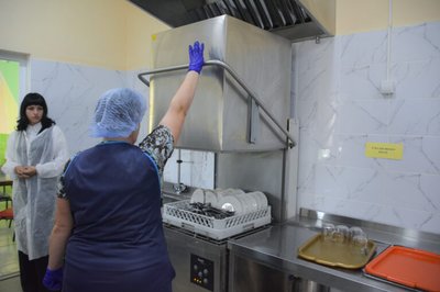 Гарбузова каша та компот без цукру — у ліцеях громади на Житомирщині оновили меню для учнів та відремонтували харчоблоки Гарбузова каша та компот без цукру — у ліцеях громади на Житомирщині оновили меню для учнів та відремонтували харчоблоки