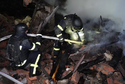 Харків — під атакою ударних дронів: у місті пролунало 12 вибухів, є поранені Харків — під атакою ударних дронів: у місті пролунало 12 вибухів, є поранені