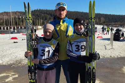 Медалі із собою не брав: на Волині чемпіон-харків'янин вчить дітей біатлону