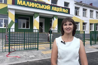 У Малині відновили пошкоджений внаслідок російських обстрілів ліцей — у ньому навчатиметься пів тисячі учнів У Малині відновили пошкоджений внаслідок російських обстрілів ліцей — у ньому навчатиметься пів тисячі учнів