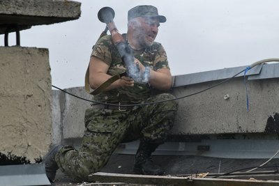 Спогади про облогу луганських прикордонників у 2014 році Спогади про облогу луганських прикордонників у 2014 році