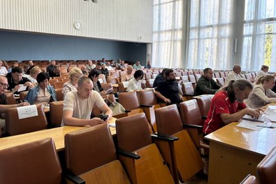 У місті на Житомирщині на програму «Поліцейський офіцер громади» виділили 1,2 мільйона гривень У місті на Житомирщині на програму «Поліцейський офіцер громади» виділили 1,2 мільйона гривень