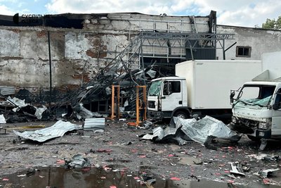 Зруйноване відділення "Нової пошти": фото наслідків російської атаки на Ізмаїл Зруйноване відділення "Нової пошти": фото наслідків російської атаки на Ізмаїл