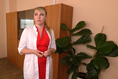 Пів дня у черзі, аби записатися на прийом до лікаря: пацієнти скаржаться на роботу Хмельницької обласної поліклініки Пів дня у черзі, аби записатися на прийом до лікаря: пацієнти скаржаться на роботу Хмельницької обласної поліклініки