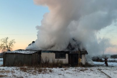 На Волині в селі Лучичі під час пожежі в житловому будинку загинув 61-річний чоловік На Волині в селі Лучичі під час пожежі в житловому будинку загинув 61-річний чоловік