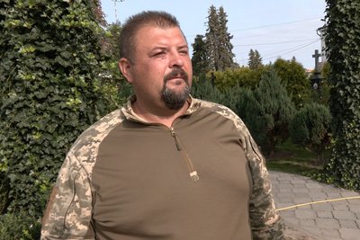 У Луцьку попрощалися з 42-річним командиром взводу Анатолієм Мосоруком У Луцьку попрощалися з 42-річним командиром взводу Анатолієм Мосоруком