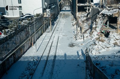 Одеса сонячна та засніжена: який вигляд має місто після негоди. Фоторепортаж Одеса сонячна та засніжена: який вигляд має місто після негоди. Фоторепортаж
