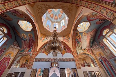 У Малині на Житомирщині освятили розпис у храмі та відзначили свято Покрови