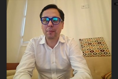 Ракету з українським прапором запустили на Місяць Ракету з українським прапором запустили на Місяць