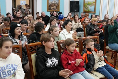 У Миколаєві організували благодійний концерт, щоб підтримати дітей під час війни У Миколаєві організували благодійний концерт, щоб підтримати дітей під час війни