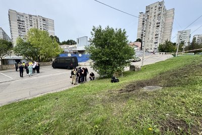 Місце влучання БпЛА на Салтівці у Харкові, 18 травня 2026 року Місце влучання БпЛА на Салтівці у Харкові, 18 травня 2026 року