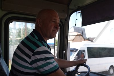 Суми — Храпівщина: рейсовий автобус майже до лінії боєзіткнення Суми — Храпівщина: рейсовий автобус майже до лінії боєзіткнення