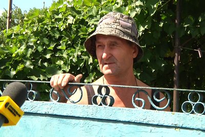 У Житомирі екологи відібрали проби води з Тетерева, де стався витік стічних вод: що кажуть у водоканалі У Житомирі екологи відібрали проби води з Тетерева, де стався витік стічних вод: що кажуть у водоканалі