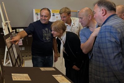 виставка грошей, давні гроші