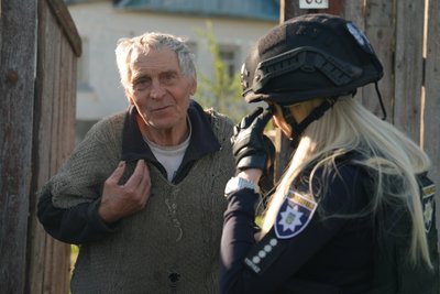 Відмовляються їхати або йдуть пішки: як евакуйовуються люди з Юнаківської громади Відмовляються їхати або йдуть пішки: як евакуйовуються люди з Юнаківської громади