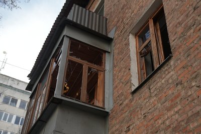 У Сумах влучання по об’єктах цивільної інфраструктури: шість людей постраждали У Сумах влучання по об’єктах цивільної інфраструктури: шість людей постраждали