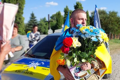 микола лейбюк повернувся з полону, заводська громада, тернопільська область, швайківці микола лейбюк повернувся з полону, заводська громада, тернопільська область, швайківці