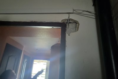 "Знайшов у ліжку": вночі уламки впали біля багатоповерхівки у Броварах "Знайшов у ліжку": вночі уламки впали біля багатоповерхівки у Броварах