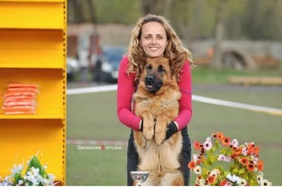 "Вдома в Одесі": як переселенка з Херсона відновила кінологічний центр