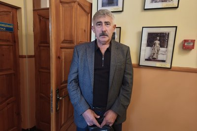 У Житомирі в літературному музеї відкрили експозицію з особистими речами Валерія Шевчука У Житомирі в літературному музеї відкрили експозицію з особистими речами Валерія Шевчука