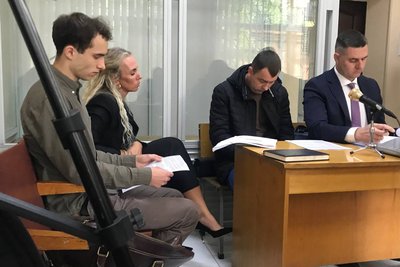 У Коростишеві провели засідання суду у справі про смертельну ДТП, в якій загинули троє людей У Коростишеві провели засідання суду у справі про смертельну ДТП, в якій загинули троє людей