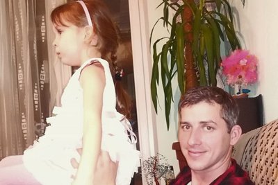 "Вже півтора роки ми віримо, що ми його знайдемо": інтерв’ю з родиною безвісти зниклого волонтера "Вже півтора роки ми віримо, що ми його знайдемо": інтерв’ю з родиною безвісти зниклого волонтера