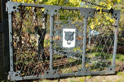 Катівня російських окупантів біля Святогірської лаври 15 жовтня. Катівня російських окупантів біля Святогірської лаври 15 жовтня.