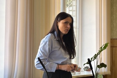 У Бердичеві продовжили розгляд справи ексдиректора «Бердичівкомунсервісу»: у суді допитали трьох свідків У Бердичеві продовжили розгляд справи ексдиректора «Бердичівкомунсервісу»: у суді допитали трьох свідків