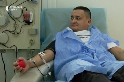 Здавав кров 100 разів: в Одесі військовому нададуть звання заслуженого донора України Здавав кров 100 разів: в Одесі військовому нададуть звання заслуженого донора України