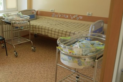 «Бракує любові рідних»: у Кропивницькому пологовому будинку живуть двоє покинутих немовлят «Бракує любові рідних»: у Кропивницькому пологовому будинку живуть двоє покинутих немовлят