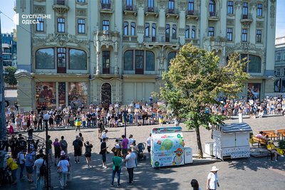 В Одесі відбулася акція на підтримку звільненого міністра оборони Федорова В Одесі відбулася акція на підтримку звільненого міністра оборони Федорова