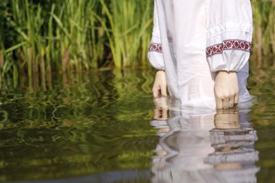 Івана Хрестителя чи Івана Купала — на Житомирщині розповіли, що відомо про ці 2 свята та чому їх відзначають в один день Івана Хрестителя чи Івана Купала — на Житомирщині розповіли, що відомо про ці 2 свята та чому їх відзначають в один день