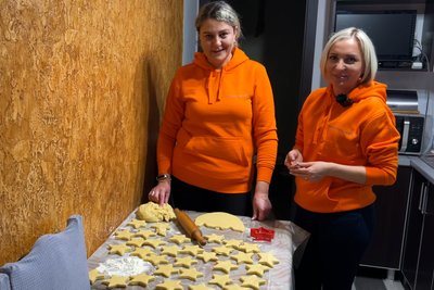 Волонтерка з Рівненщини організувала в своєму помешканні штаб-квартиру