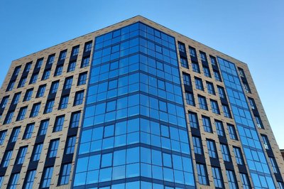 Забудовник має знести елітний будинок та повернути земельну ділянку Харкову Забудовник має знести елітний будинок та повернути земельну ділянку Харкову