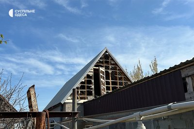 "Уламки впали на наші городи й горіли": наслідки атаки РФ на Ізмаїльський район "Уламки впали на наші городи й горіли": наслідки атаки РФ на Ізмаїльський район