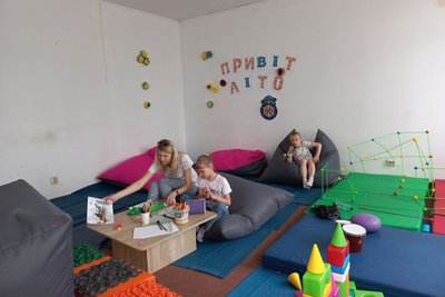 Знайшли підтримку та спілкування: історія двох родин із Бахмута, які переїхали до Житомира Знайшли підтримку та спілкування: історія двох родин із Бахмута, які переїхали до Житомира