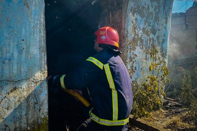 У Миколаївській області через російські обстріли виникли 5 п'ять пожеж — ДСНС У Миколаївській області через російські обстріли виникли 5 п'ять пожеж — ДСНС