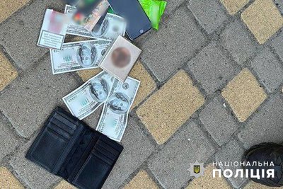 Майже 1000 доларів за уникнення мобілізації: в Одесі на хабарництві викрили військовослужбовця Майже 1000 доларів за уникнення мобілізації: в Одесі на хабарництві викрили військовослужбовця