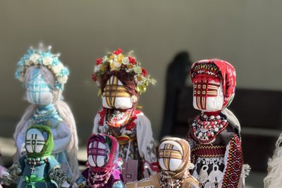 В Ужгороді до Дня Незалежності організували вуличний перформанс, ярмарок та виставки В Ужгороді до Дня Незалежності організували вуличний перформанс, ярмарок та виставки