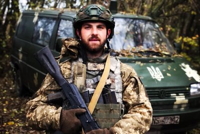 Військовий з Ужгорода Павло Величко: "Україна — це наше все! Україна варта боротьби!" Військовий з Ужгорода Павло Величко: "Україна — це наше все! Україна варта боротьби!"
