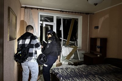 Квартира в дев'ятиповерхівці у Харкові, куди прийшлося влучання російського безпілотника, 9 травня 2026 року Квартира в дев'ятиповерхівці у Харкові, куди прийшлося влучання російського безпілотника, 9 травня 2026 року