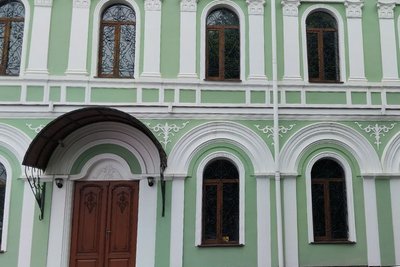 Скелет мамонта у будівлі церкві: як зберігають музейний експонат у Житомирі Скелет мамонта у будівлі церкві: як зберігають музейний експонат у Житомирі