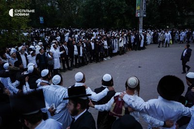 “В Ізраїлі всі вже звикли до війни. Це частина нашого життя. Ми не боїмось". Хасиди святкують Рош га-Шана в Умані “В Ізраїлі всі вже звикли до війни. Це частина нашого життя. Ми не боїмось". Хасиди святкують Рош га-Шана в Умані