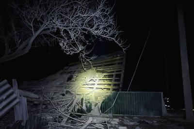 Наслідки атаки російських безпілотників на Плоске Великобурлуцької громади в ніч на 30 листопада 2025 року Наслідки атаки російських безпілотників на Плоске Великобурлуцької громади в ніч на 30 листопада 2025 року