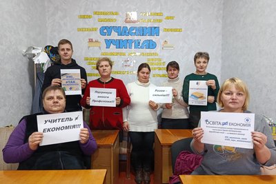 Освітяни громади на Житомирщині виступили проти звуження трудових прав педпрацівників Освітяни громади на Житомирщині виступили проти звуження трудових прав педпрацівників