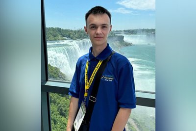 Школяр із Житомира переміг на міжнародній Олімпіаді Геніїв у США Школяр із Житомира переміг на міжнародній Олімпіаді Геніїв у США