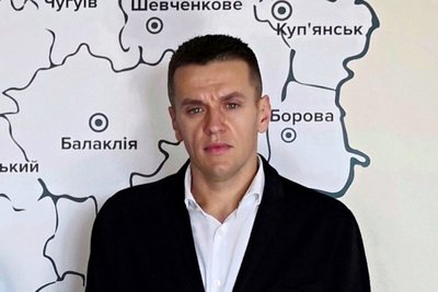 На чому їздять керівники сервісних центрів МВС Сумщини: дані з декларацій На чому їздять керівники сервісних центрів МВС Сумщини: дані з декларацій