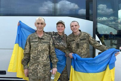 Сергій Мерзликін, Артур Соснін, захисники острова Зміїний Сергій Мерзликін, Артур Соснін, захисники острова Зміїний