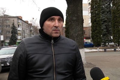У Житомирі розмалювали п'єдестали двох танків радянської доби — у поліції встановлюють причетних У Житомирі розмалювали п'єдестали двох танків радянської доби — у поліції встановлюють причетних